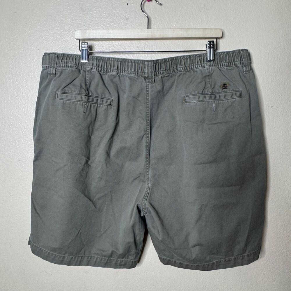 Tommy Bahama Shorts Men's 42 Olive Green Chino Flat Front Outdoors Vintage - Picture 6 of 9